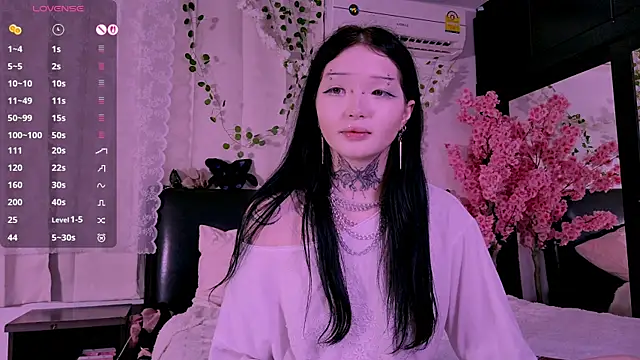 Lein Bone online show from October 23, 1:00 am