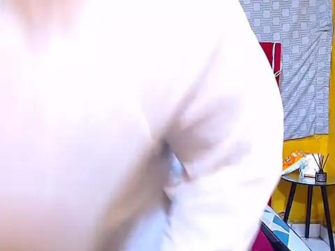 Candycrush2555 online show from March 24, 4:12 pm