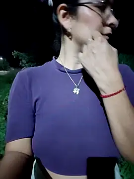 Lily-o online show from November 6, 11:21 pm