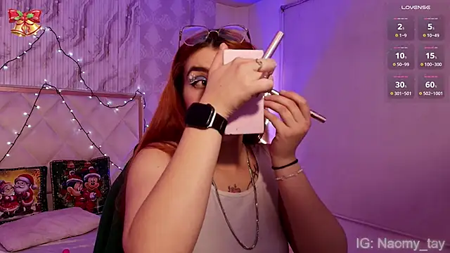 Naomy tay1 online show from December 4, 3:42 am