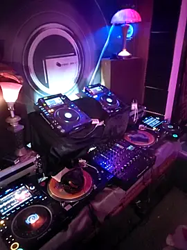 TransFionaLuv online show from March 8, 8:35 pm