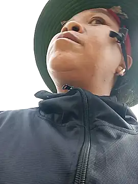 Mamapm20 online show from September 14, 6:11 am