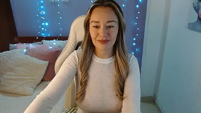 Snapshot of Natysweet23 chatting on September 25, 1:15 am Natysweet23 online show from September 25, 1:15 am