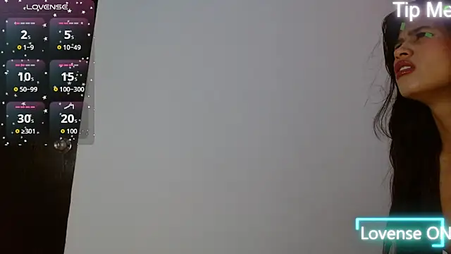 luna starr69 online show from November 22, 1:14 pm