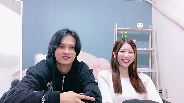 Snapshot of Reto-sama chatting on October 21, 2:54 pm Reto-sama online show from October 21, 2:54 pm