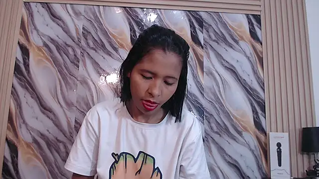 Samantha Fox69  online show from November 10, 5:41 pm