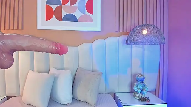 noa moon online show from May 31, 3:23 am