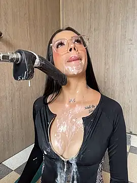 ValentinaBianchi online show from March 13, 8:10 pm