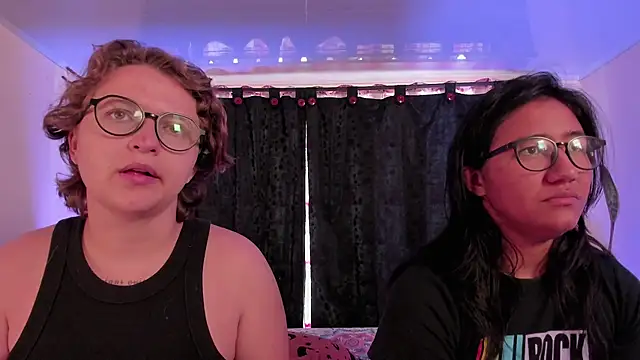 CrazyCakes  online show from April 24, 4:43 pm