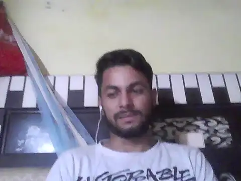 ursdreamperson online show from November 2, 9:34 am