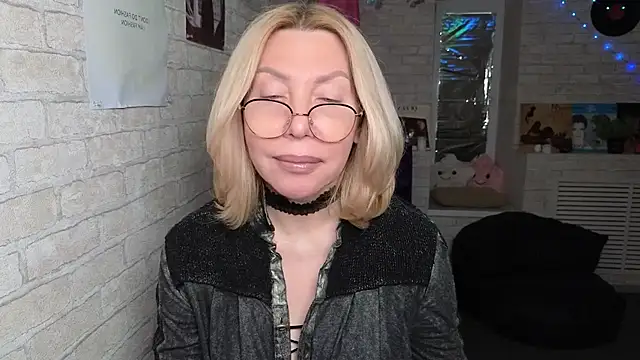 Wendy Waves online show from October 2, 12:32 pm