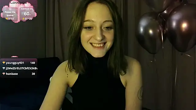 white liillyy online show from November 14, 11:27 pm