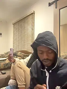 BBCStrongD online show from November 11, 7:22 pm