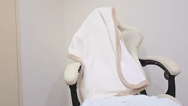 Snapshot of miho-ch chatting on September 26, 12:36 pm miho-ch online show from September 26, 12:36 pm