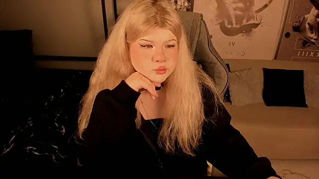 LilithNelson online show from October 7, 5:28 pm