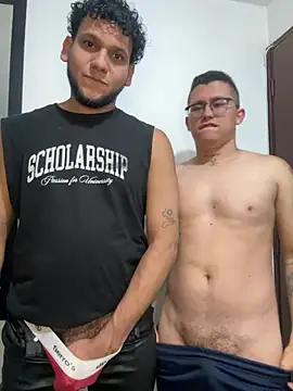 Kurtxxx22 online show from May 13, 5:35 am