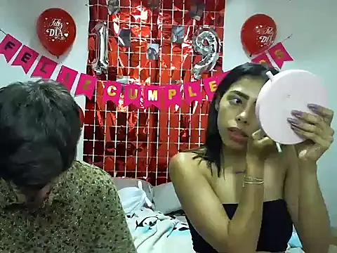 MeganAndMaxxh online show from January 6, 2:48 am