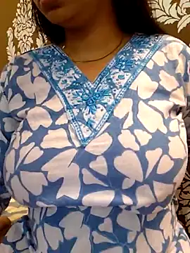 yoursexy rumi online show from March 9, 5:21 am