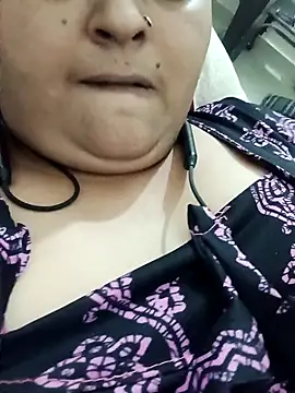 Sexey-Rani online show from November 17, 8:26 am