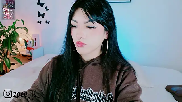 cuteezoe online show from July 21, 4:57 am