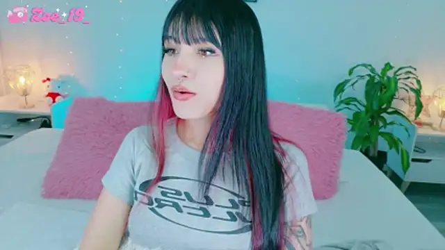 cuteezoe online show from March 7, 3:24 am