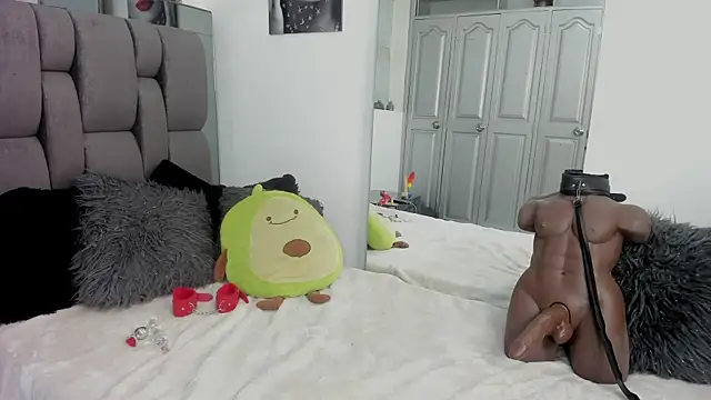 GiorgiaDarkness online show from November 16, 5:31 am