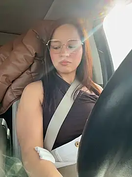 Mrs MrLove online show from February 9, 10:34 pm