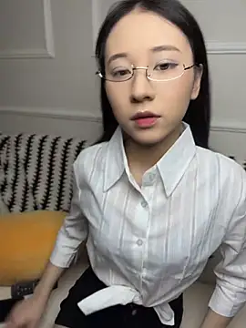 shishi0688 online show from July 25, 2:13 pm