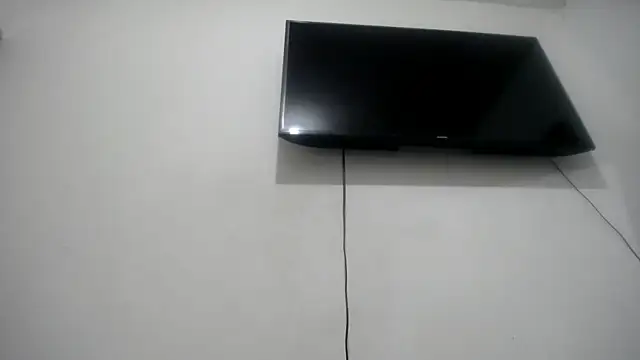 Foxy Lovex online show from April 11, 11:30 pm