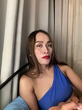 RomanticPearlTS online show from April 15, 1:55 pm