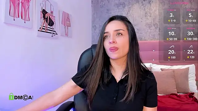 brithanycollins online show from November 14, 8:42 pm