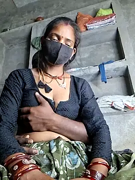 RAYI Queen 3 online show from March 31, 10:32 pm