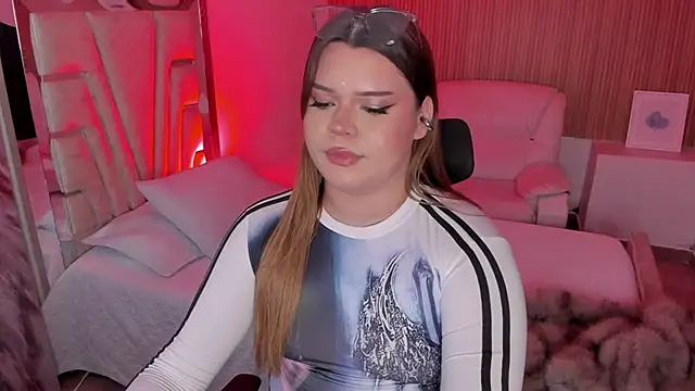 Maxxxine1 online show from November 14, 9:20 am