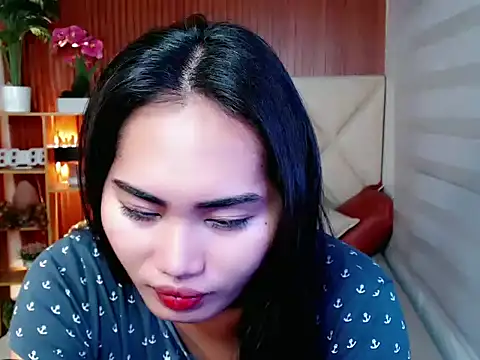 sluttyprincess0 online show from November 21, 11:18 pm