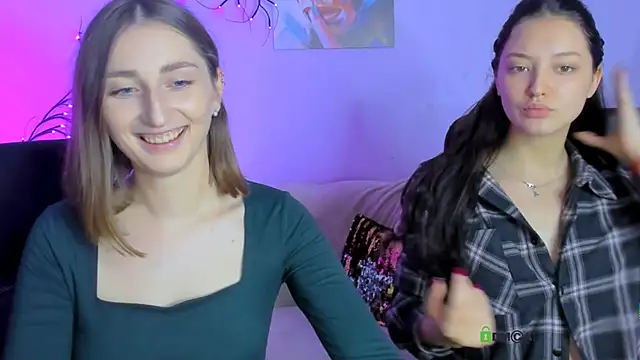 eva smiith  online show from October 10, 10:31 am