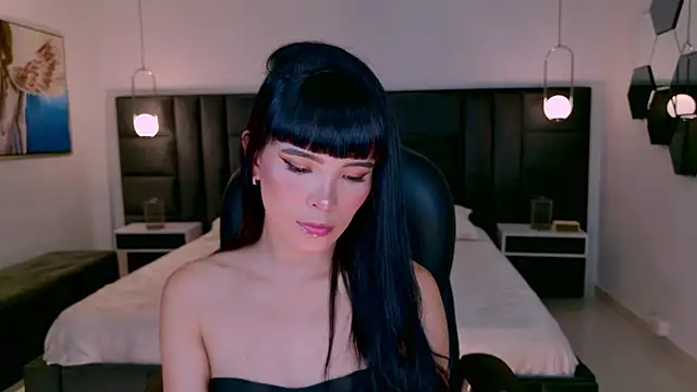 AgathaKondo  online show from April 18, 8:42 pm