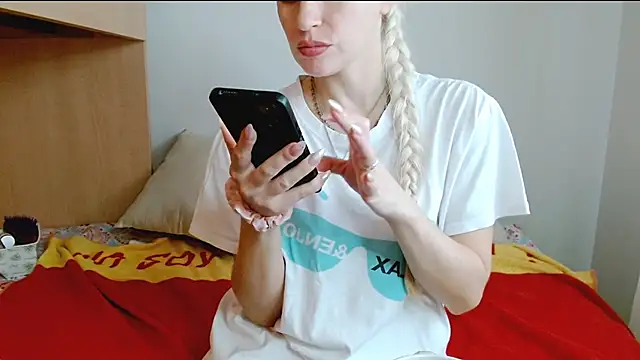 SatinQueen90 online show from November 15, 10:49 am