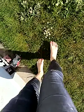 Teafeet online show from April 7, 8:16 am