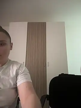 FemmeAffair online show from February 24, 10:52 pm