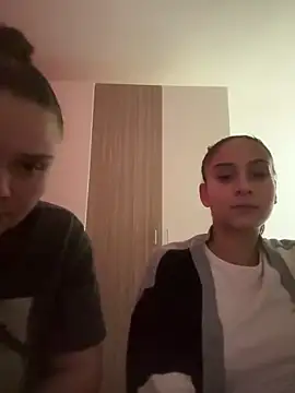 FemmeAffair online show from February 4, 11:30 pm