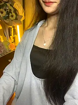 Nhinhi18 online show from November 6, 3:51 pm