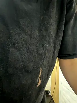 Babylovetiernax online show from December 4, 4:15 am