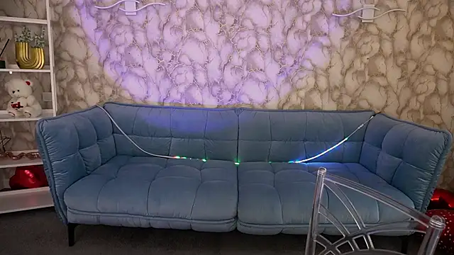 CrystallPaws online show from March 21, 7:02 am