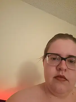 VeiledMuse online show from March 17, 1:31 am