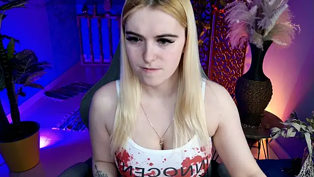 Stef Nicks online show from March 14, 9:21 am