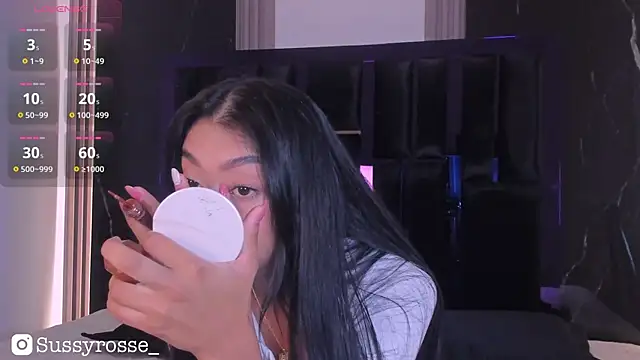 Sussyrosse  online show from September 8, 9:03 pm