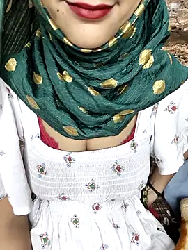 Indian-Aleena online show from December 3, 10:17 am