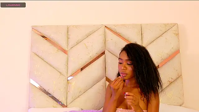 AlanaDoll online show from June 23, 2:20 am
