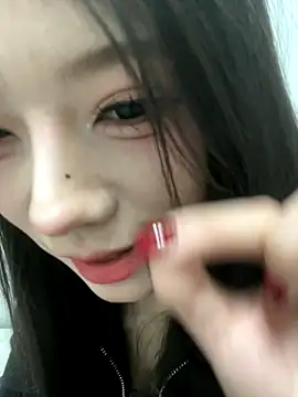 Snapshot of yuanyuanzi99 chatting on October 22, 10:31 am yuanyuanzi99 online show from October 22, 10:31 am