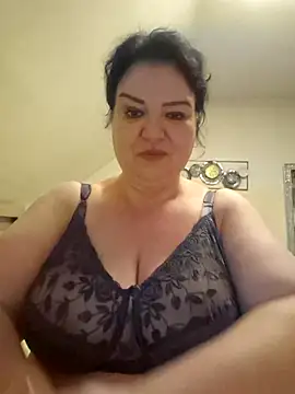 Snapshot of curvymilfxx990 chatting on October 22, 6:46 pm curvymilfxx990 online show from October 22, 6:46 pm